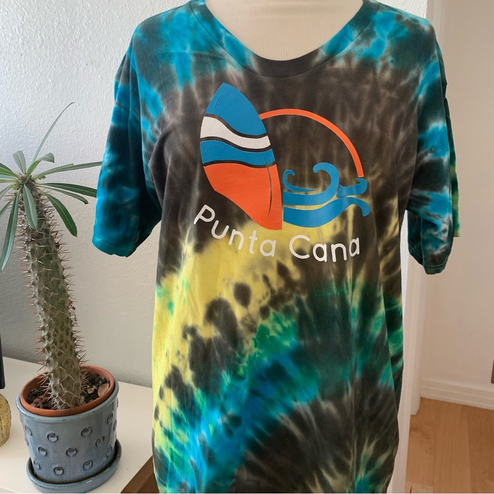 Punta Cana multicolored short sleeve 100% cotton tie-dye t-shirt, adult Large